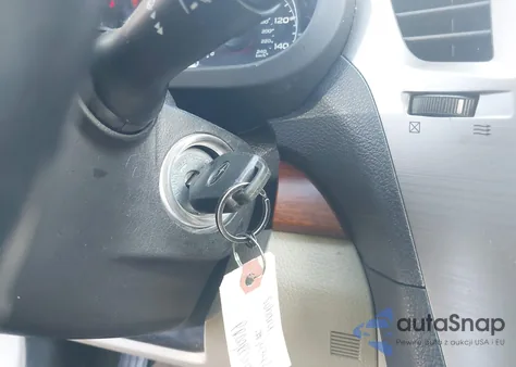 2014 Subaru Outback 2.5I Limited из США, поврежденный, VIN 4S4BRCLC4E3213475